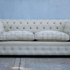 Sofá Chesterfield 2 cuerpos en Lino — Chestermanía